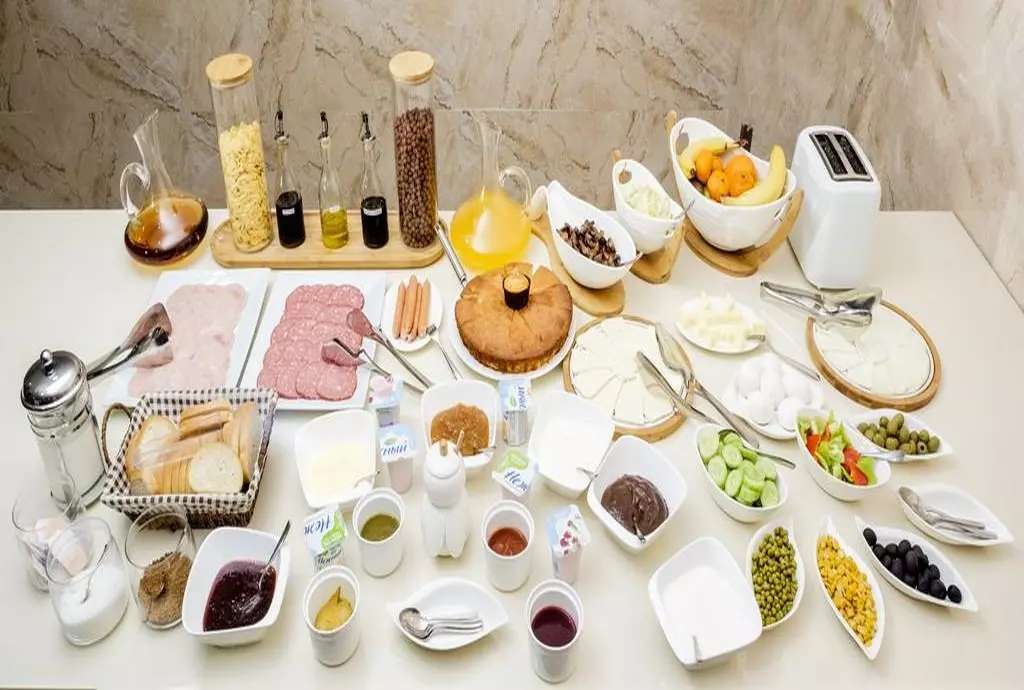 hotel blossom inn tbilisi_shabavizparvaz_14.jpg